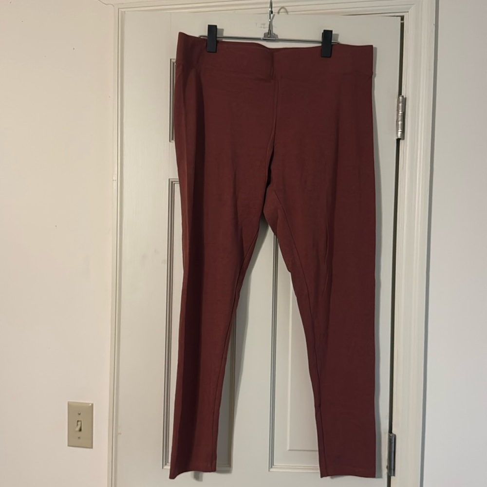 Sonoma leggings. Size XL. I am not sure exactly what to call it!